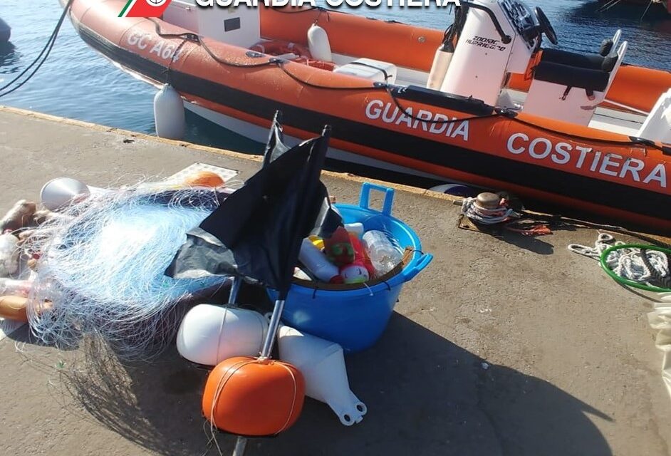 Milazzo La Guardia Costiera Sequestra Attrezzatura Da Pesca Illegale E