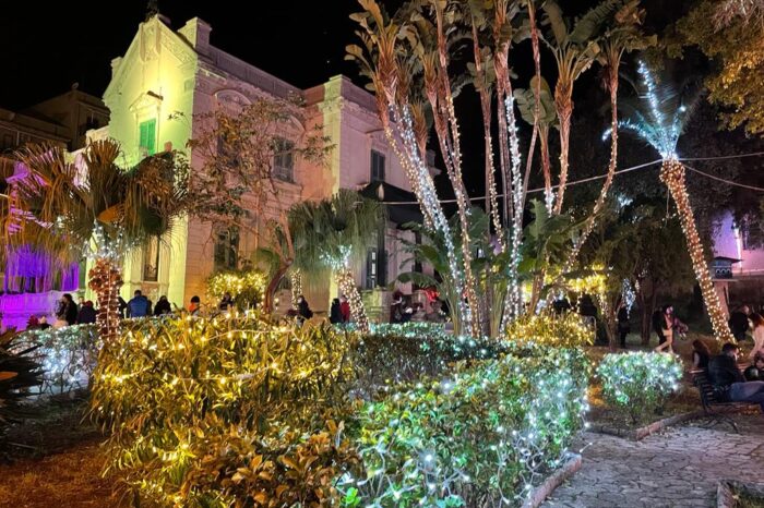 Milazzo. Inaugurato il Villaggio di Natale. Fila per entrare a Villa Vaccarino