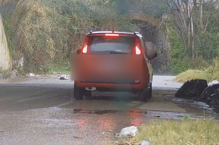 Milazzo. Ancora “zozzoni” beccati a smaltire in maniera irregolare i rifiuti. Entrano in azione le foto trappole