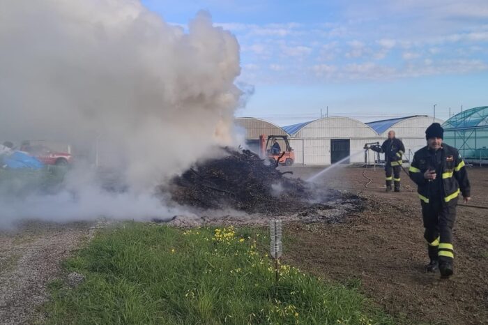 Milazzo. Bruciano sterpaglie nella Piana. Proprietario terriero sanzionato