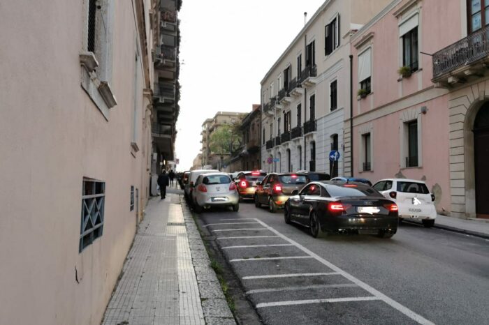 Milazzo. C'è il sì della Polizia Locale al doppio senso in via Cristoforo Colombo.
