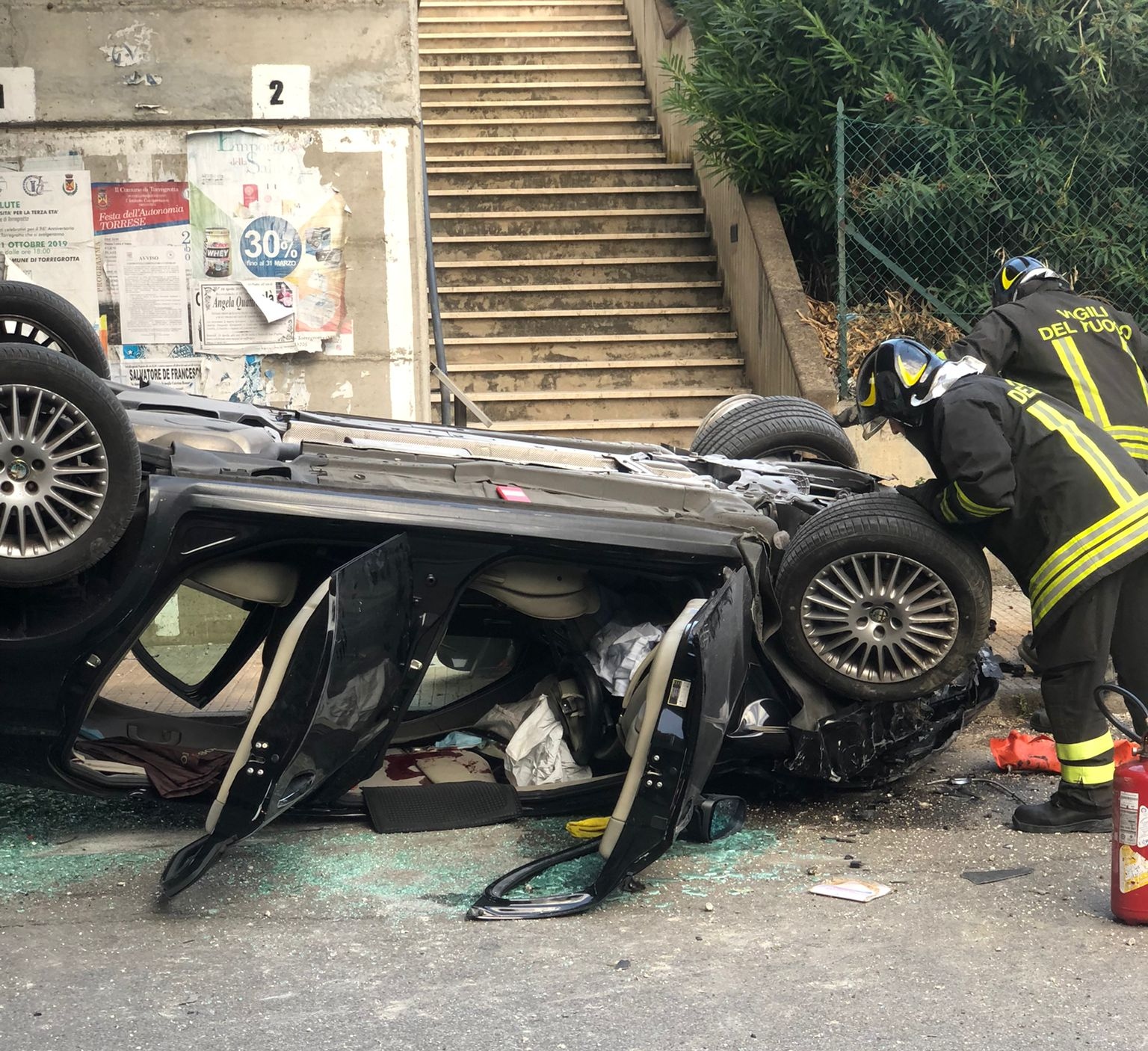 Torregrotta Perde Il Controllo Dell Auto E Vola Giu Dal Viadotto Salvo Il Conducente Il Diario Metropolitano