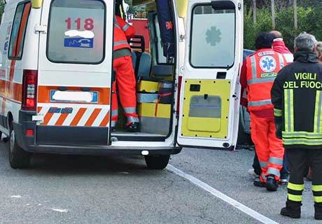 Donna di Milazzo vittima di incidente stradale a Siracusa.