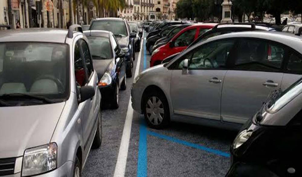marina garibaldi parcheggi full