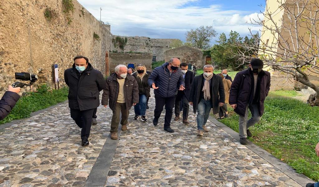 L'Assessore Regionale Samonà in visita al Castello di Milazzo