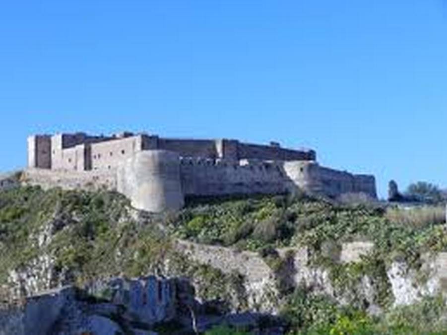 Finanziamento Costone Roccioso bye-bye. La Regione commissaria il Comune di Milazzo.